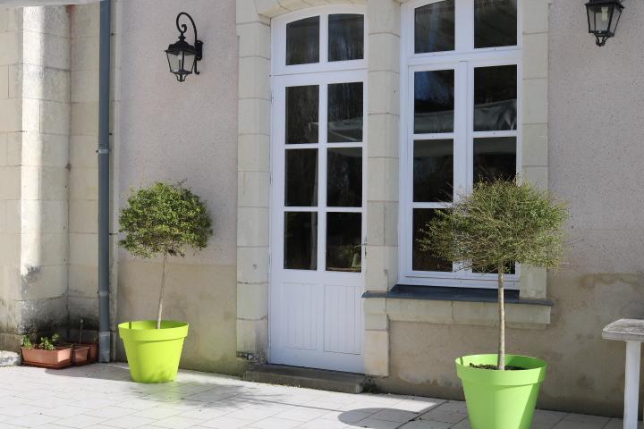 Logis Le Port Saint Aubin Hotel Morannes sur Sarthe-Daumeray Exterior photo