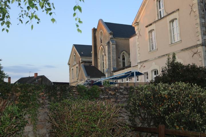 Logis Le Port Saint Aubin Hotel Morannes sur Sarthe-Daumeray Exterior photo